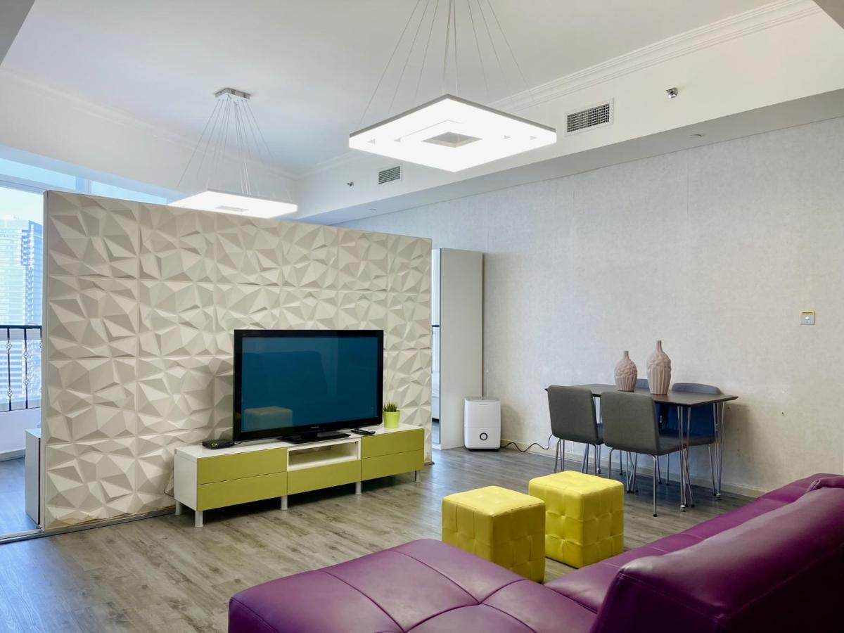 Residential Private With Fabulous Sea & Mangrove View - Al Reem Island - 1106 Apartment *